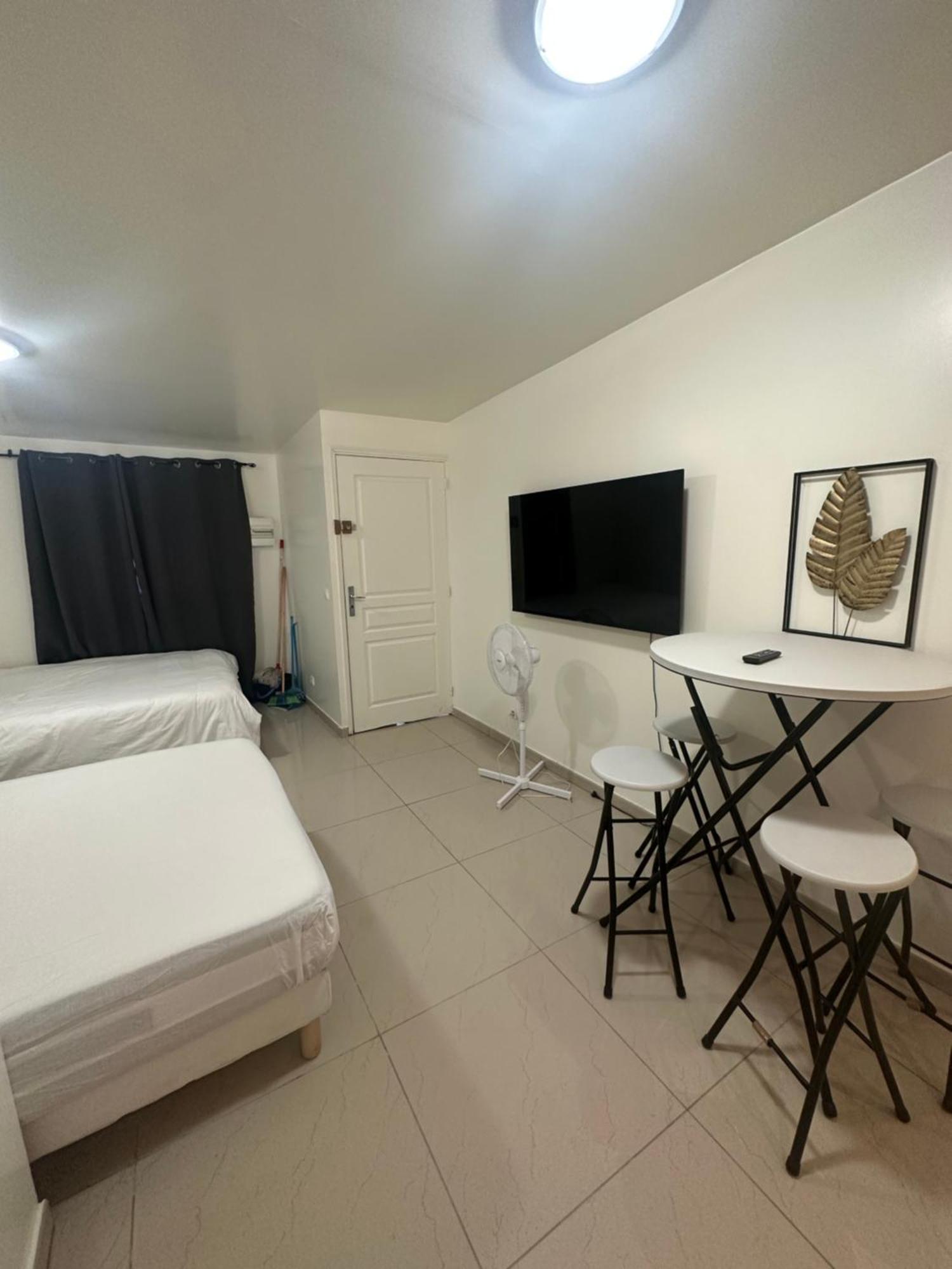 Appartement Beau Livry Luaran gambar