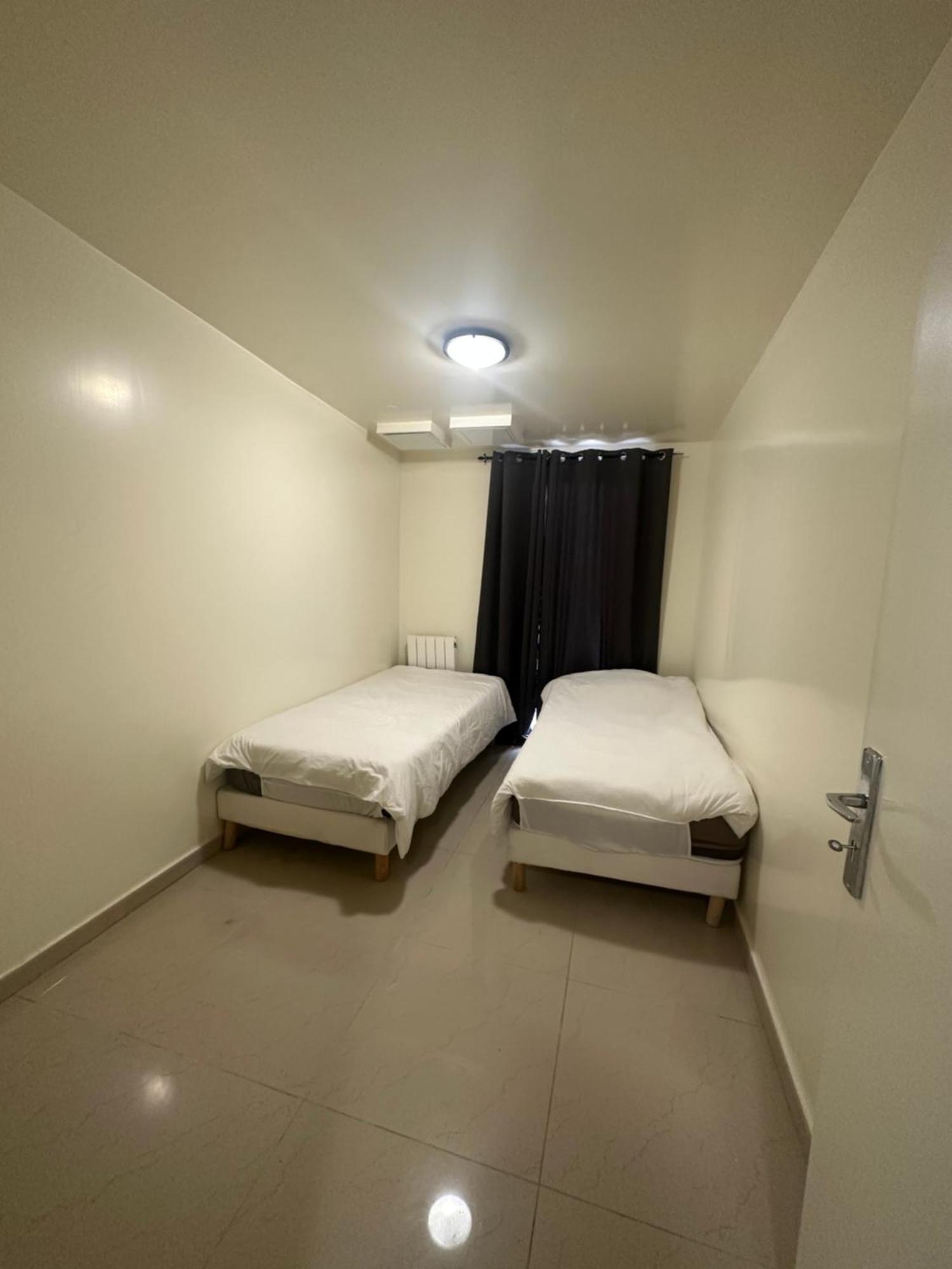 Appartement Beau Livry Luaran gambar