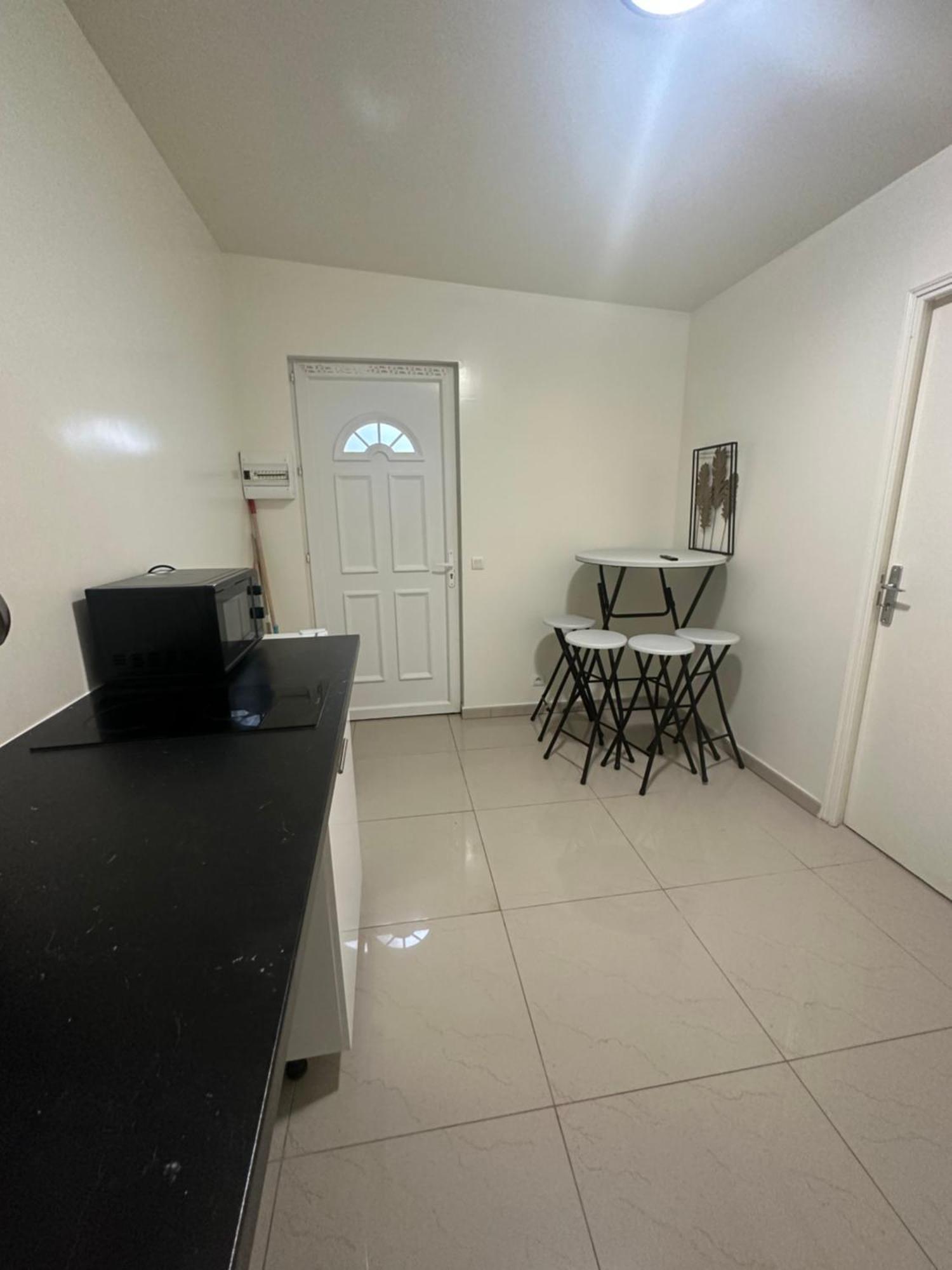 Appartement Beau Livry Luaran gambar